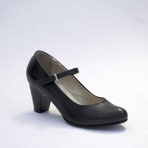 Zapato en cuero para dama con correa