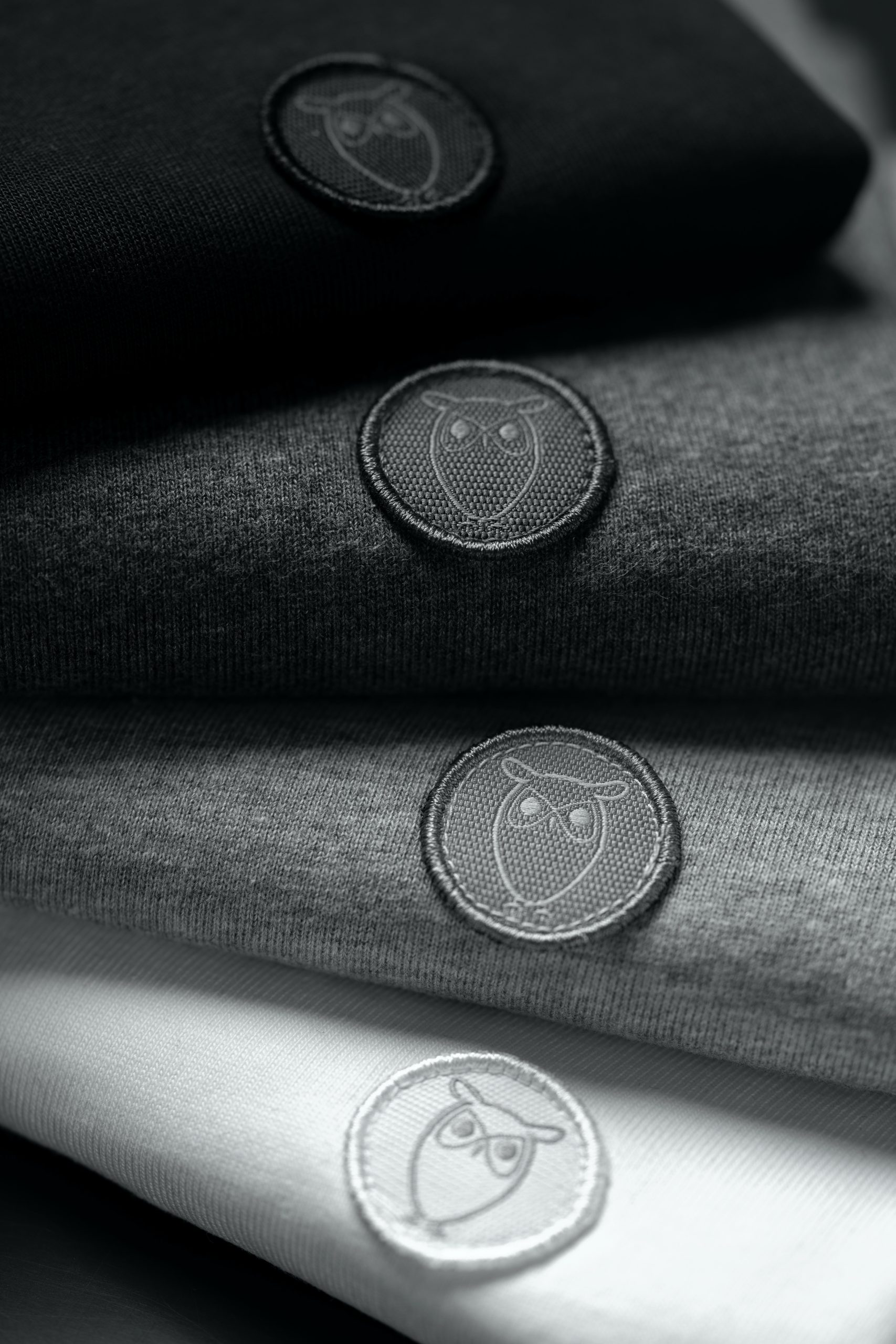 uniformes bordados o estampados